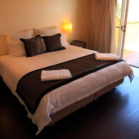 ג'ינדביין Siesta Villa מראה חיצוני תמונה