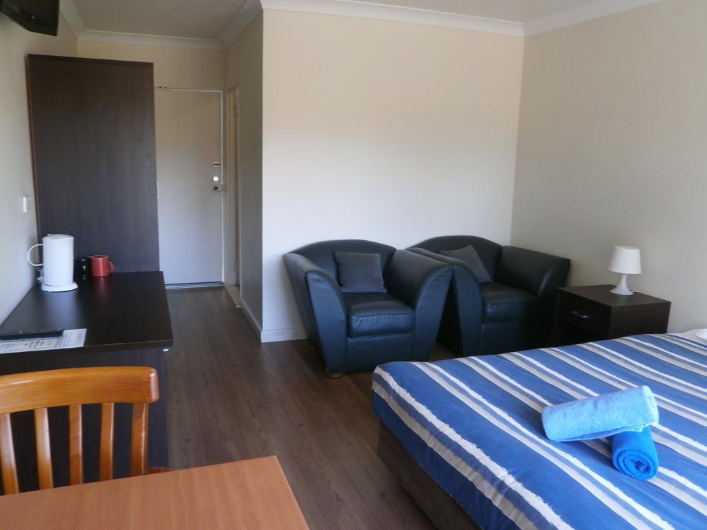 ג'ינדביין Siesta Villa מראה חיצוני תמונה