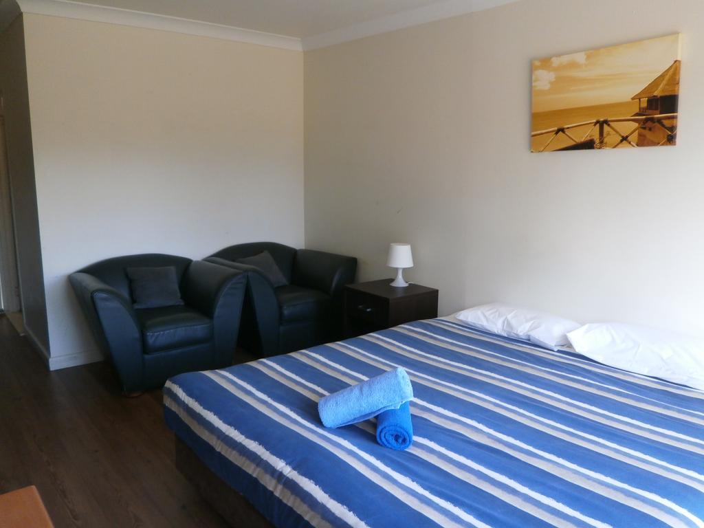 ג'ינדביין Siesta Villa מראה חיצוני תמונה